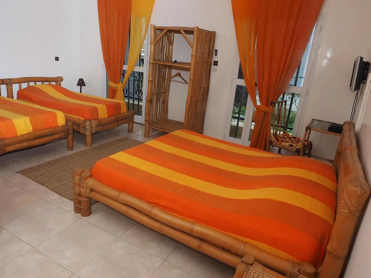 Maam Samba Hotel Dakar 0*,  Senegal