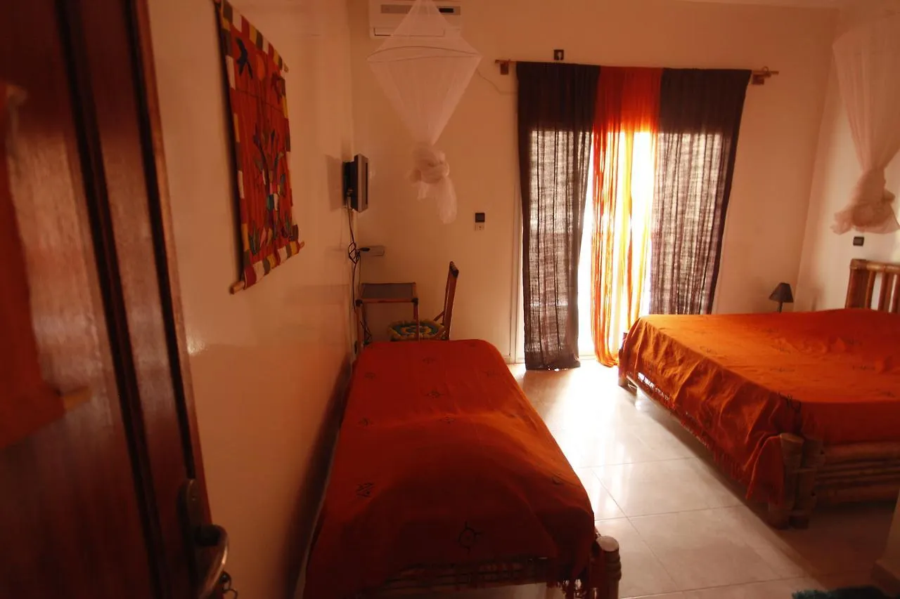 Maam Samba Hotel Dakar 0*,