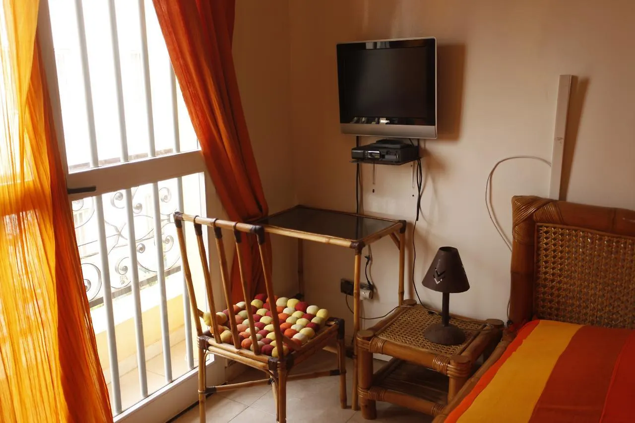 Maam Samba Hotel Dakar Inn